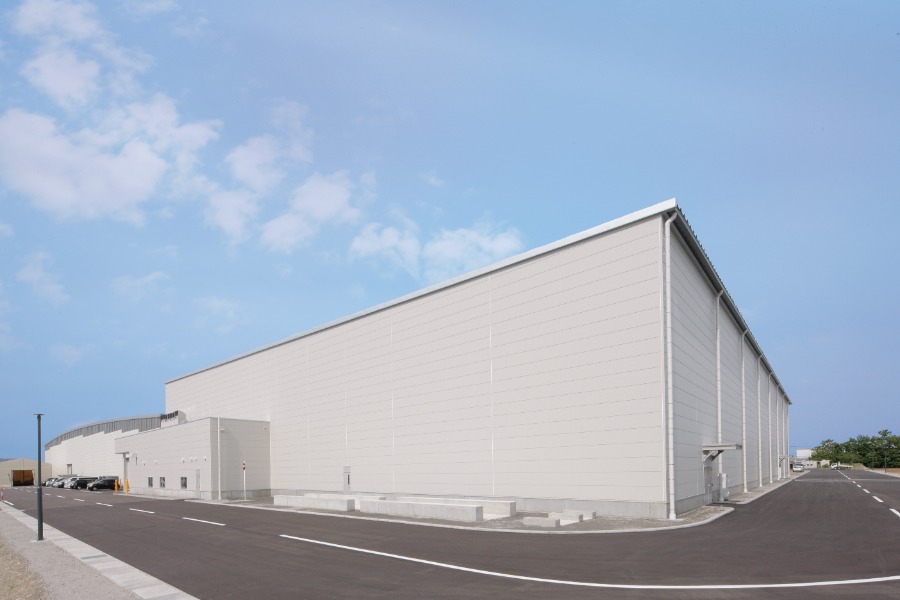 別川製作所新塗装工場増築工事 - 外観北東面