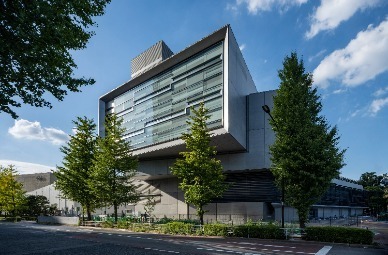 NHK放送センター情報棟 外観南東