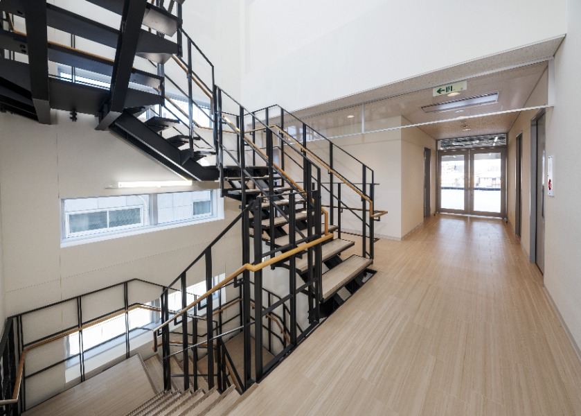 戸田艇庫　階段室