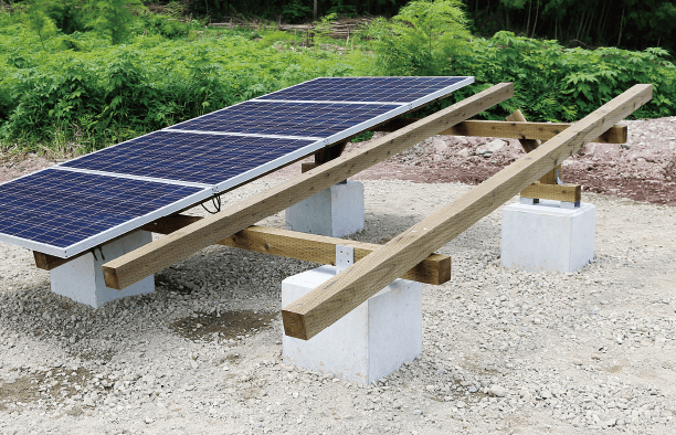 写真：木製架台（間伐材の利用促進）